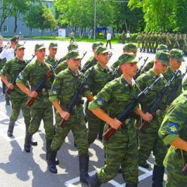 Учащимся военных кафедр предложат служить во время летних каникул